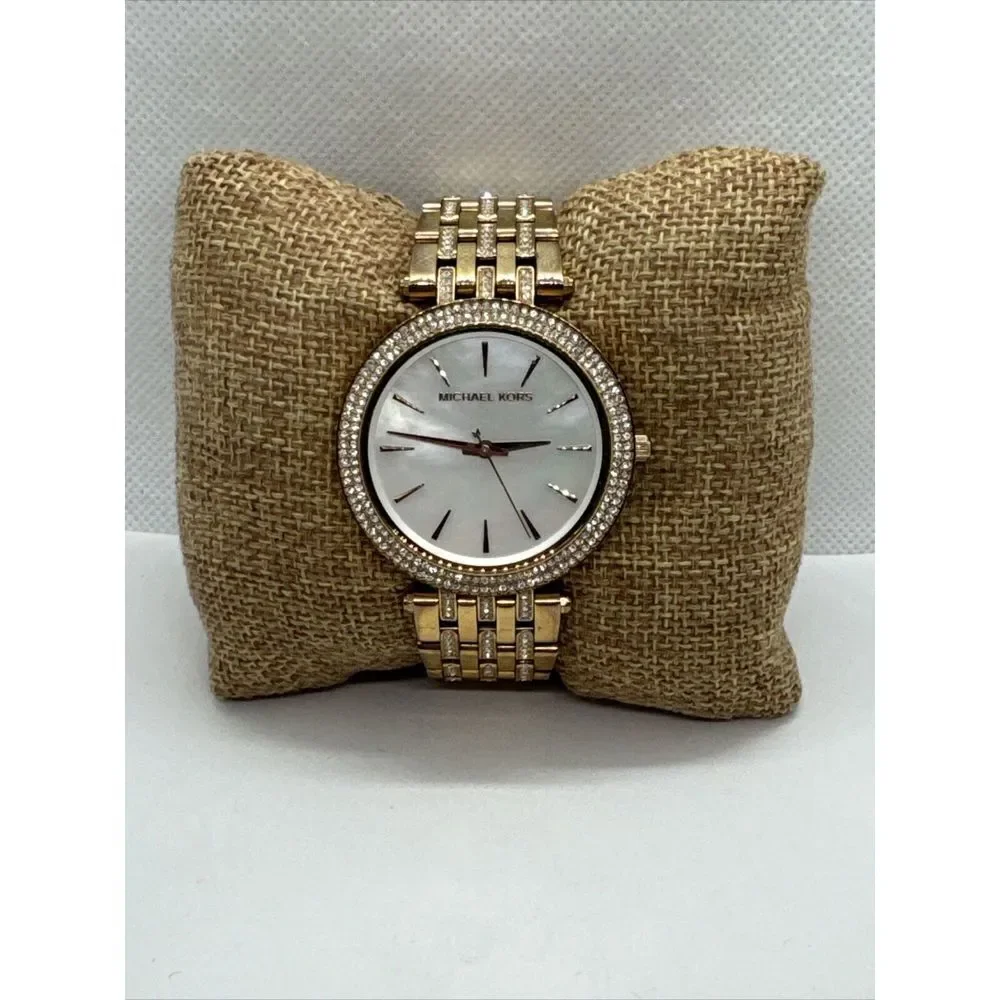 Michael Kors Darci MK3220 Womens Rose Gold Analog Dial Quartz Wrist Watch JNA409